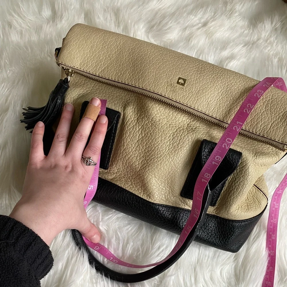 Kate Spade vintage beige / cream black 100% genuine leather shoulder purse